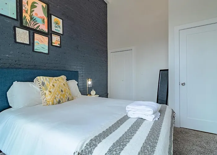 2br Escape With Optional Parking Near Mccormick Place, Navy Pier, Shedd Aquarium, And Millennium Park Apartment *
